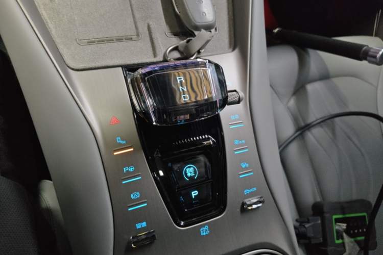 Used Denza N7 2024 630 All-Wheel Drive Intelligent Driving Max Edition Gear Lever