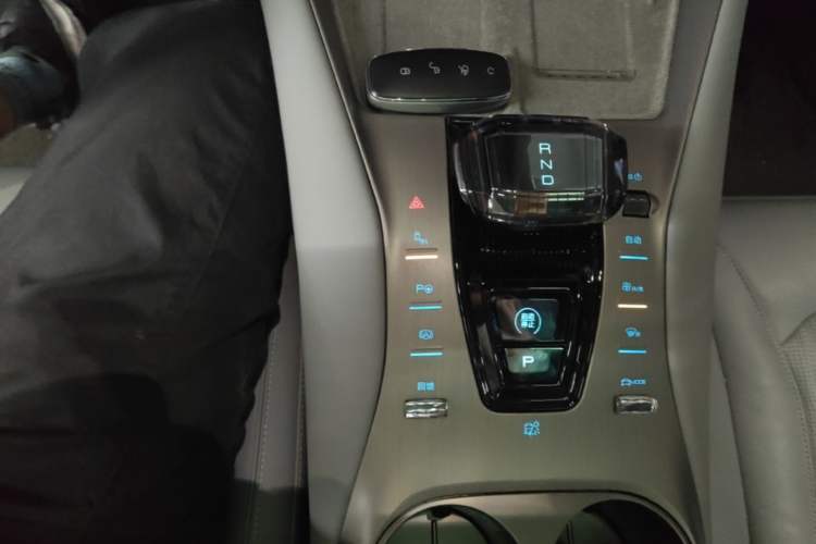Used Denza N7 2024 702 Smart Drive Pro Edition Gear Lever