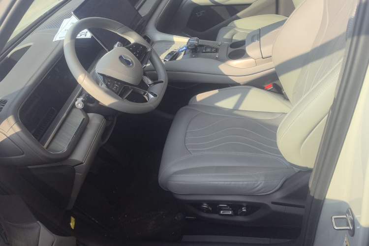 Used Denza N7 2024 630 All-Wheel Drive Intelligent Driving Max Edition Left Front Seat