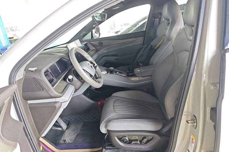 Used Denza N7 2024 702 Smart Drive Pro Edition Left Front Seat