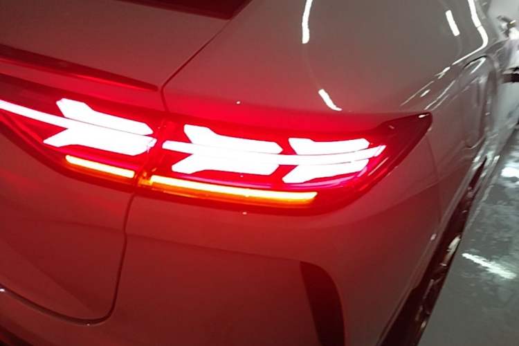 Used Denza N7 2024 702 Smart Drive Pro Edition Right Rear Taillight