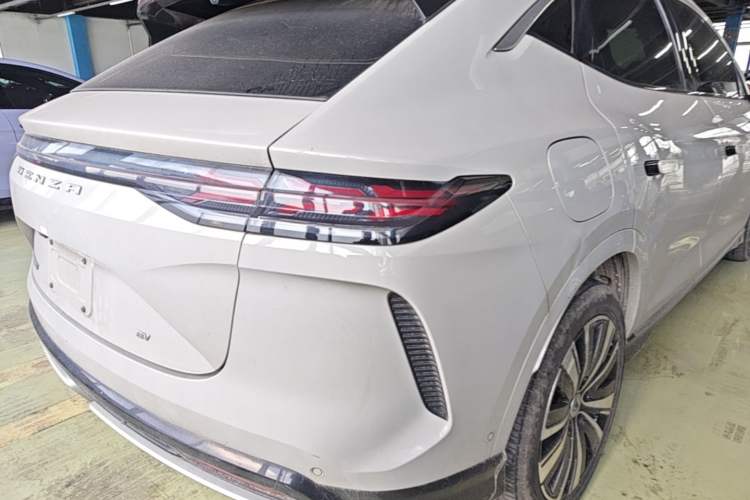 Used Denza N7 2024 702 Smart Drive Pro Edition Right Rear Taillight