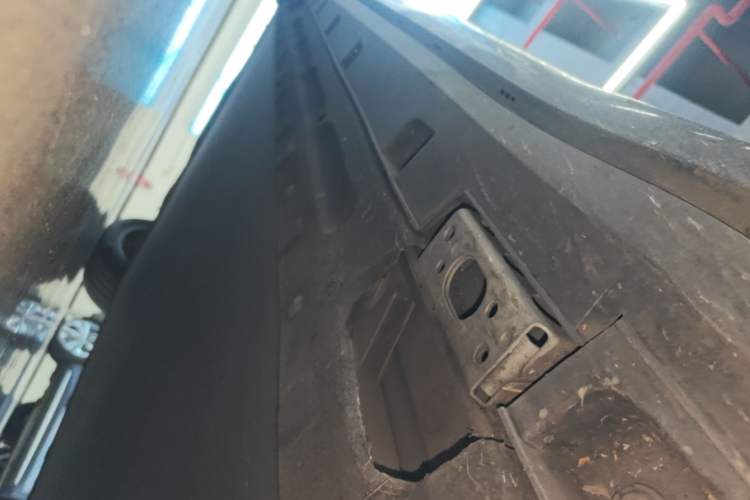 Used Denza N7 2024 702 Smart Drive Pro Edition Right Side Sill