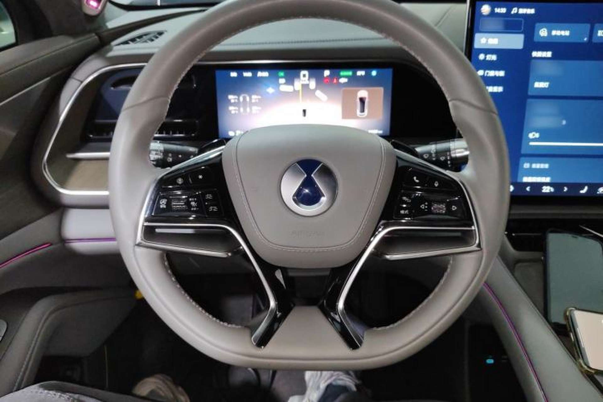 Used Denza N7 2024 630 All-Wheel Drive Intelligent Driving Max Edition Steering Wheel
