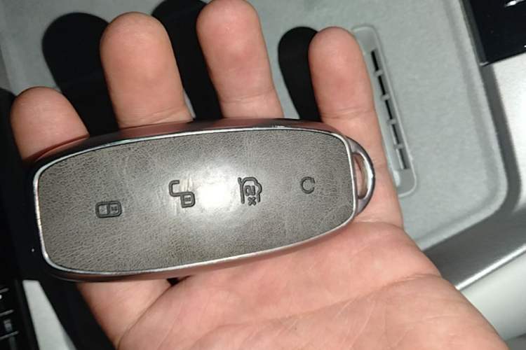 Used Denza N7 2024 702 Smart Drive Pro Edition Vehicle Key