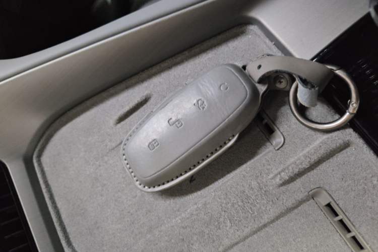 Used Denza N7 2024 630 All-Wheel Drive Intelligent Driving Max Edition Vehicle Key