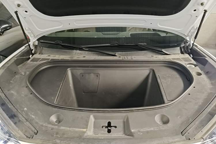 Used Denza N7 2024 630 All-Wheel Drive Intelligent Driving Max Edition Engine Bay