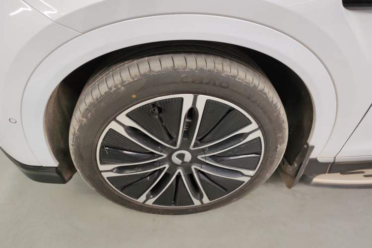 Used Denza N7 2024 630 All-Wheel Drive Intelligent Driving Max Edition Exterior 7
