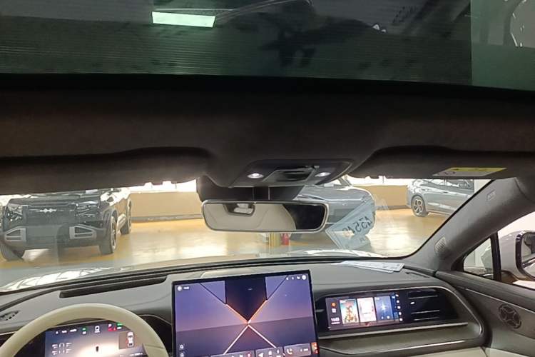 Used Denza N7 2024 630 All-Wheel Drive Intelligent Driving Max Edition Headliner