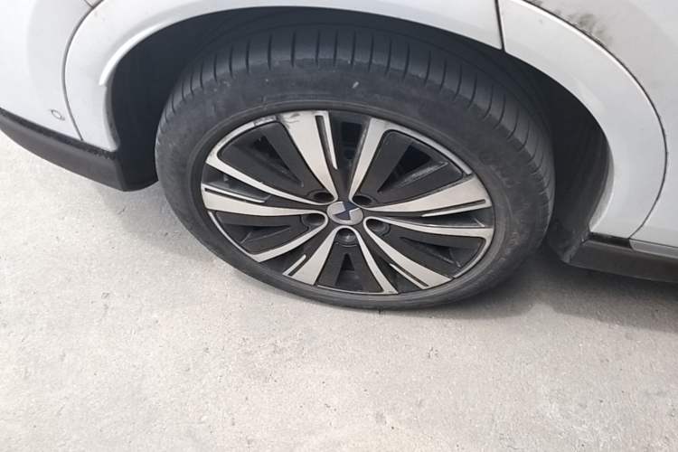 Used Denza N7 2024 702 Smart Drive Pro Edition Right Rear Wheel Hub