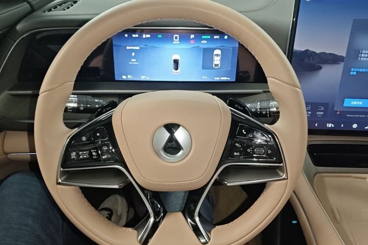 Used Denza N7 2024 630 All-Wheel Drive Intelligent Driving Max Edition Steering Wheel