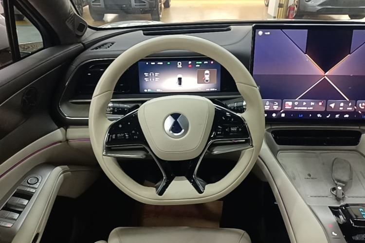Used Denza N7 2024 630 All-Wheel Drive Intelligent Driving Max Edition Steering Wheel
