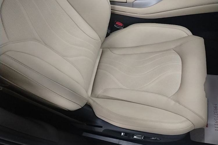 Used Denza N7 2025 630 All-Wheel Drive Intelligent Driving Dual-Laser Flagship Edition Right Front Seat