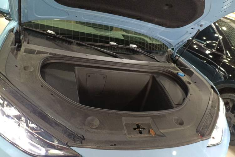 Used Denza N7 2025 630 All-Wheel Drive Intelligent Driving Dual-Laser Flagship Edition Engine Bay