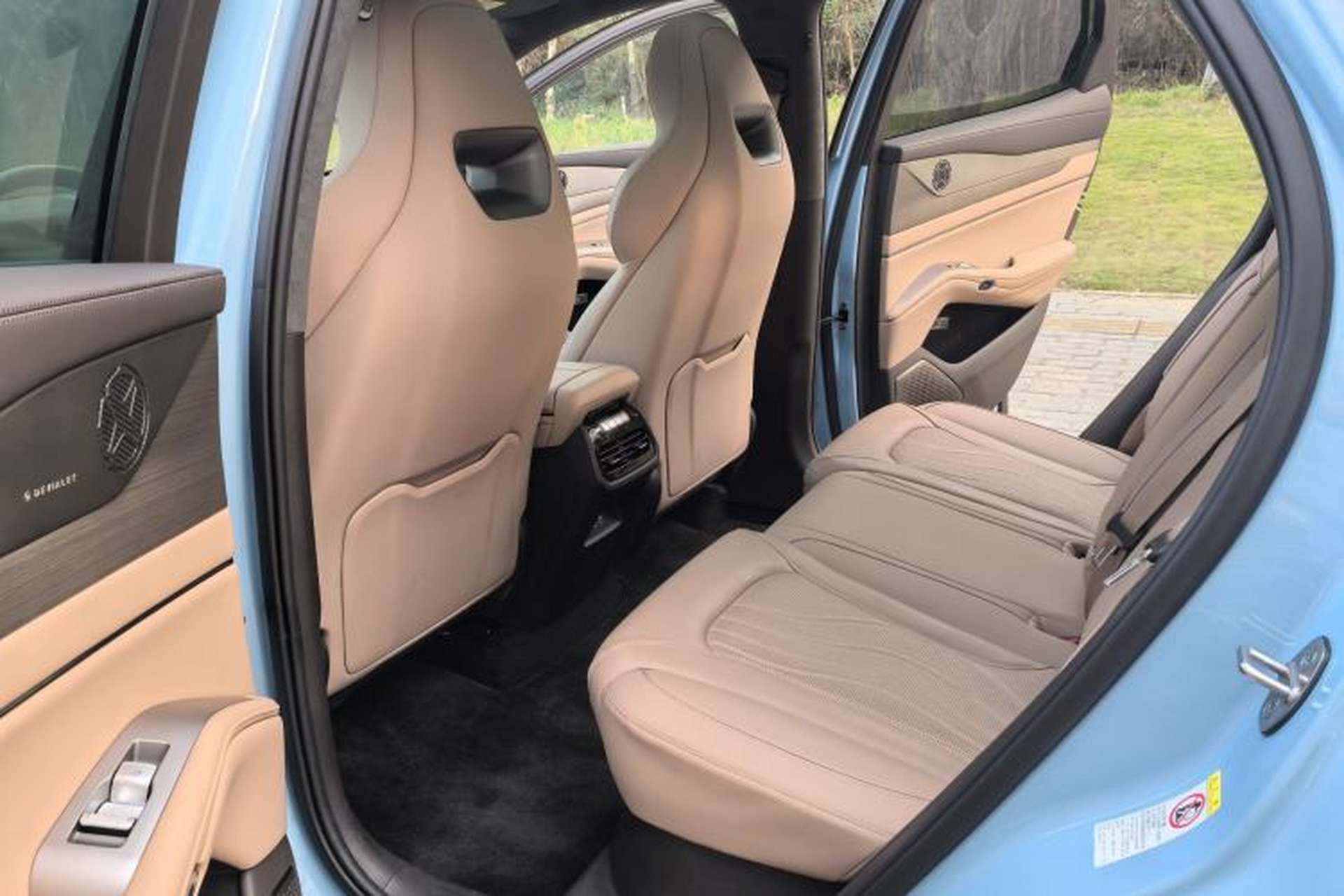 Used Denza N7 2025 630 All-Wheel Drive Intelligent Driving Dual-Laser Flagship Edition Interior 12
