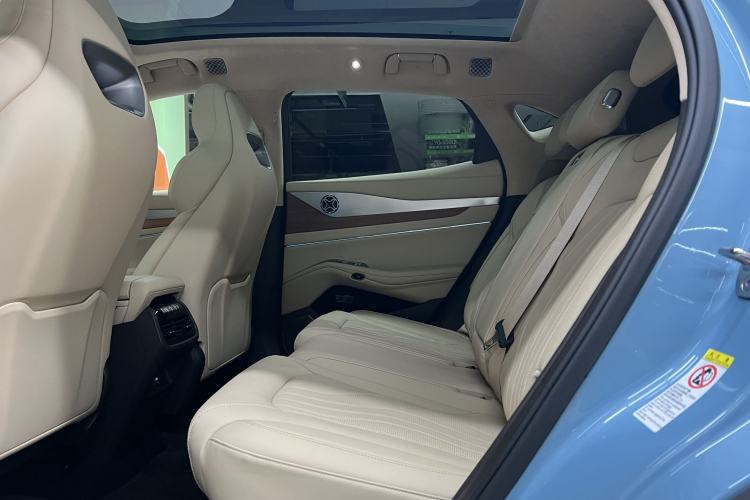 Used Denza N7 2025 630 All-Wheel Drive Intelligent Driving Dual-Laser Flagship Edition Interior 5