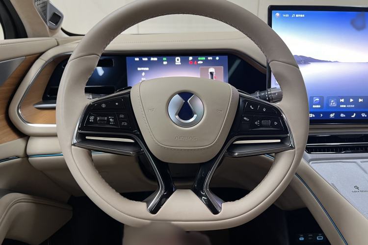 Used Denza N7 2025 630 All-Wheel Drive Intelligent Driving Dual-Laser Flagship Edition Interior 6