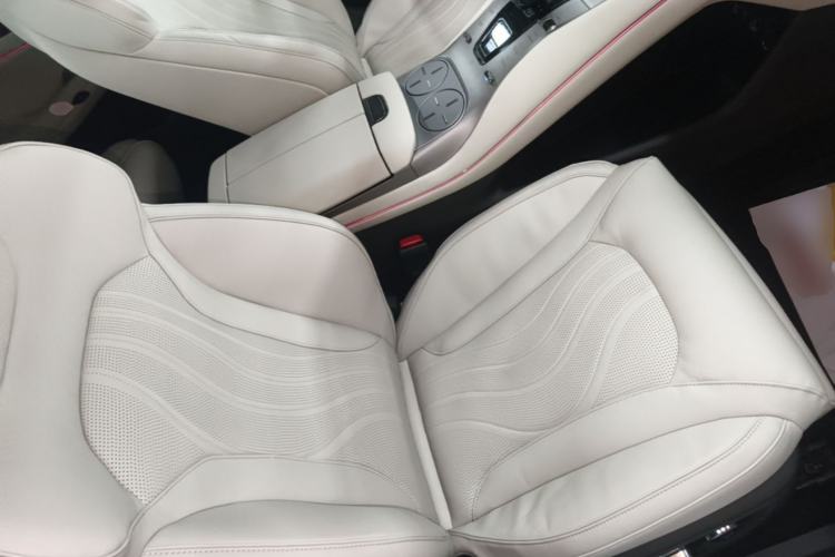 Used Denza N7 2025 702 Intelligent Driving Dual-Laser Luxury Edition Right Front Seat
