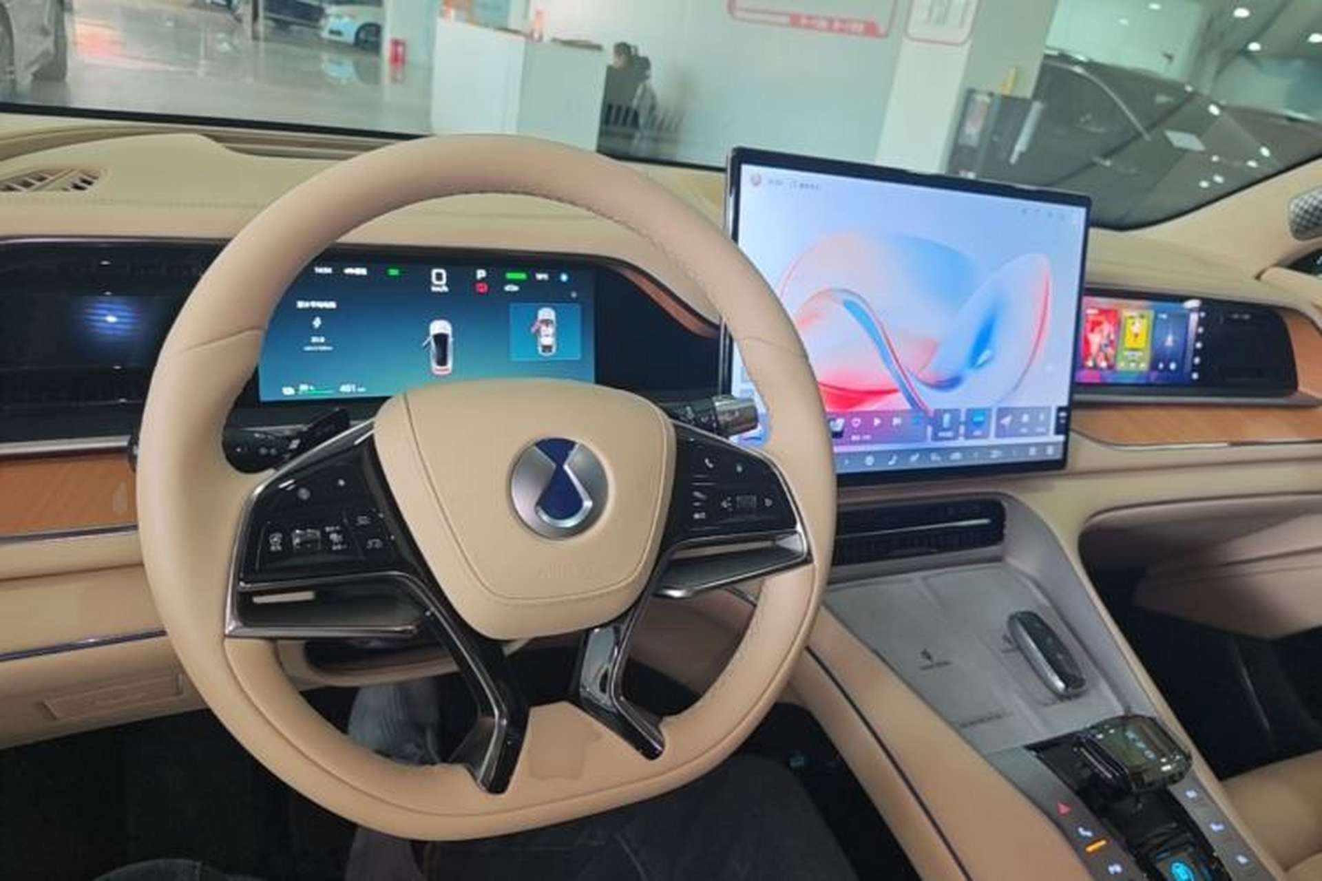 Used Denza N7 2025 630 All-Wheel Drive Intelligent Driving Dual-Laser Flagship Edition Center Console