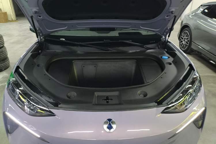 Used Denza N7 2025 630 All-Wheel Drive Intelligent Driving Dual-Laser Flagship Edition Engine Bay