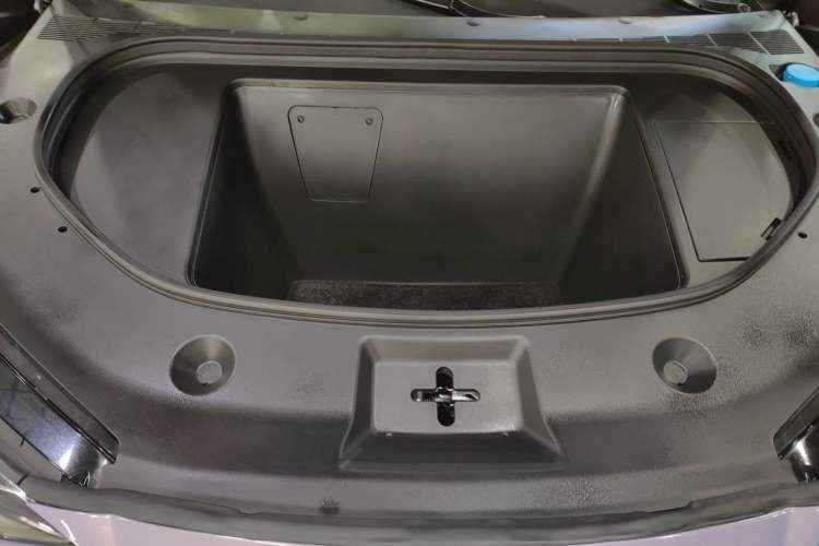 Used Denza N7 2025 702 Intelligent Driving Dual-Laser Luxury Edition Engine Bay