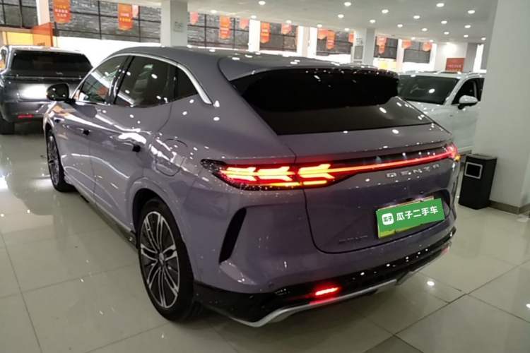 Used Denza N7 2025 630 All-Wheel Drive Intelligent Driving Dual-Laser Flagship Edition Exterior 2