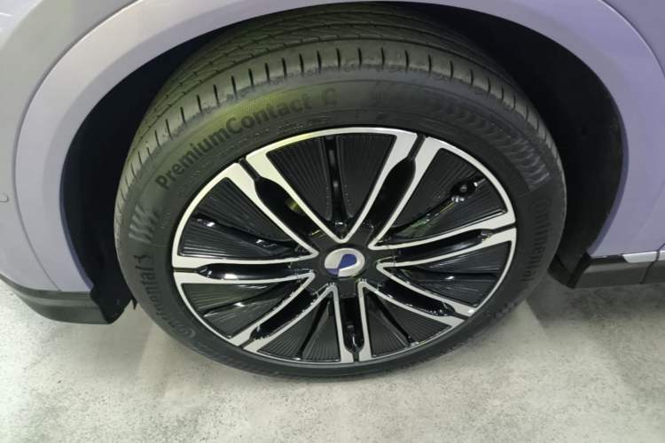 Used Denza N7 2025 630 All-Wheel Drive Intelligent Driving Dual-Laser Flagship Edition Exterior 4