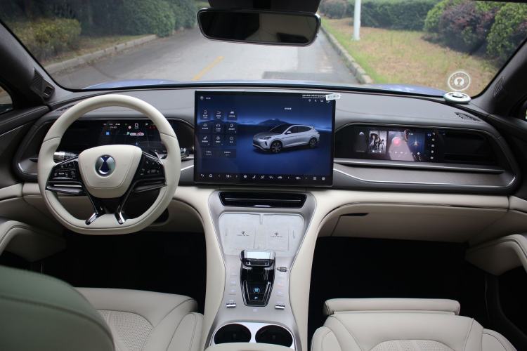 Used Denza N7 2025 702 Intelligent Driving Dual-Laser Luxury Edition Interior 6