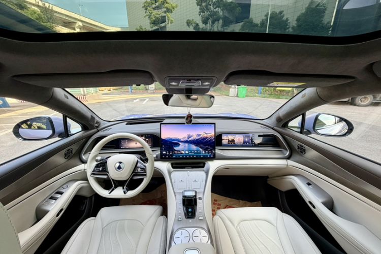 Used Denza N7 2025 630 All-Wheel Drive Intelligent Driving Dual-Laser Flagship Edition Interior 7
