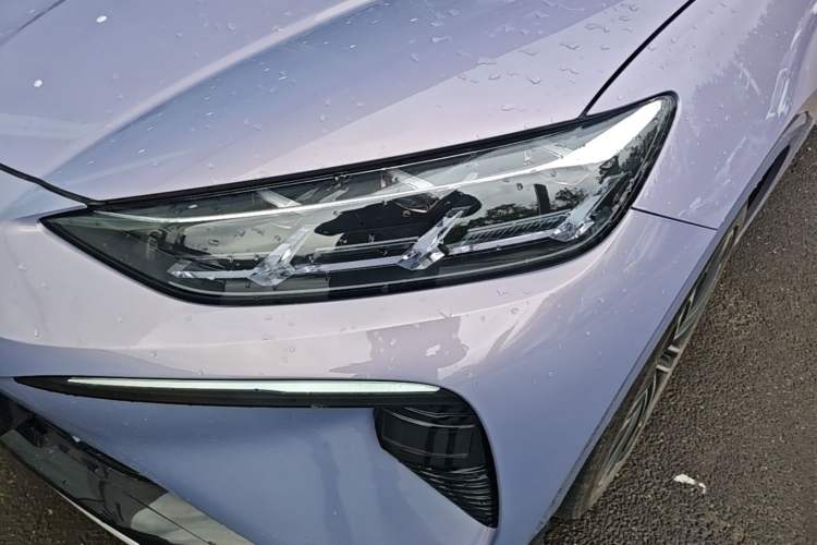 Used Denza N7 2025 630 All-Wheel Drive Intelligent Driving Dual-Laser Flagship Edition Left Front Headlight