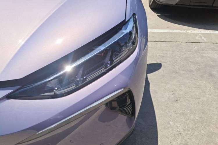 Used Denza N7 2025 630 All-Wheel Drive Intelligent Driving Dual-Laser Flagship Edition Left Front Headlight