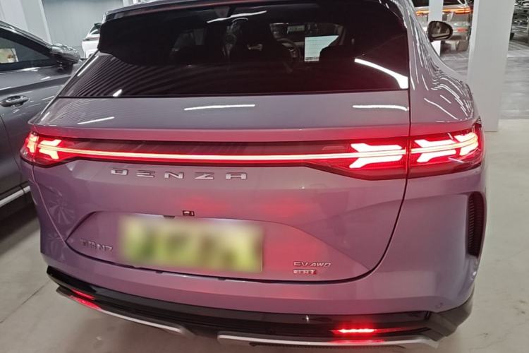 Used Denza N7 2025 630 All-Wheel Drive Intelligent Driving Dual-Laser Flagship Edition Rear