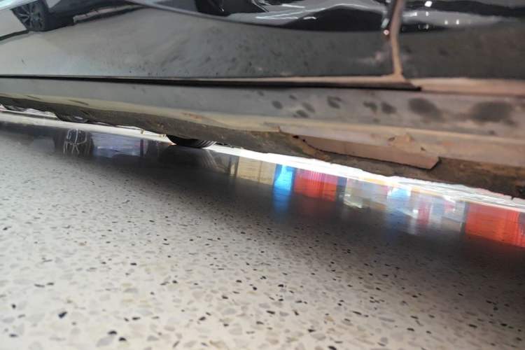 Used Denza N7 2025 630 All-Wheel Drive Intelligent Driving Dual-Laser Flagship Edition Right Side Sill