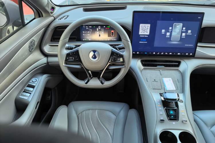Used Denza N7 2025 630 All-Wheel Drive Intelligent Driving Dual-Laser Flagship Edition Steering Wheel