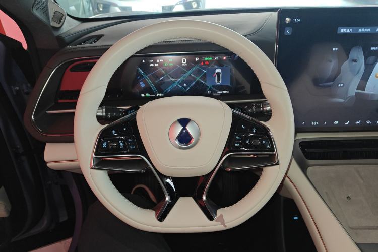 Used Denza N7 2025 702 Intelligent Driving Dual-Laser Luxury Edition Steering Wheel
