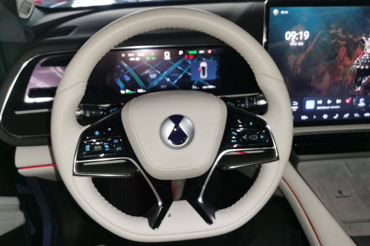 Used Denza N7 2025 702 Intelligent Driving Dual-Laser Luxury Edition Steering Wheel