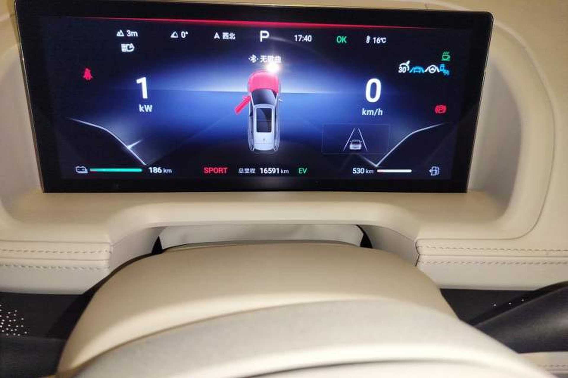 Used Denza N8 2023 Four-Wheel Drive Ultra-Hybrid Flagship Six-Seater Version Odometer Close Up