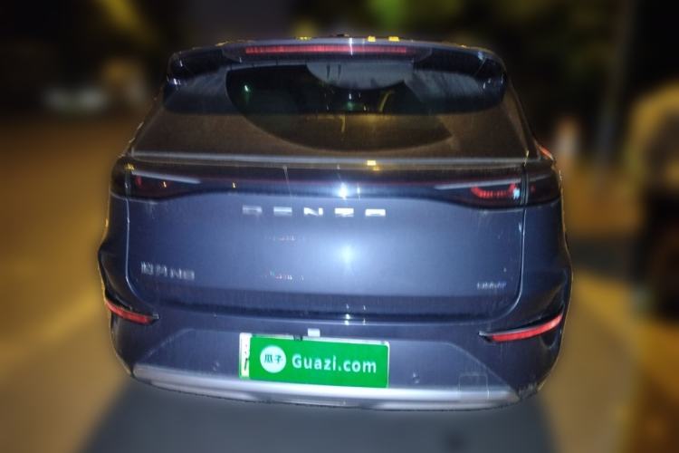 Used Denza N8 2023 Four-Wheel Drive Ultra-Hybrid Flagship Six-Seater Version Rear