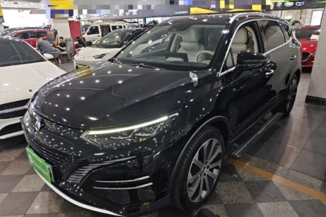 Used Denza N8 2023 Four-Wheel Drive Ultra-Hybrid Flagship Six-Seater Version