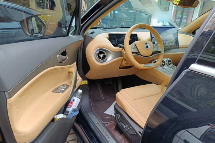 Used Denza N8 2023 Four-Wheel Drive Ultra-Hybrid Flagship Six-Seater Version Driver Seat