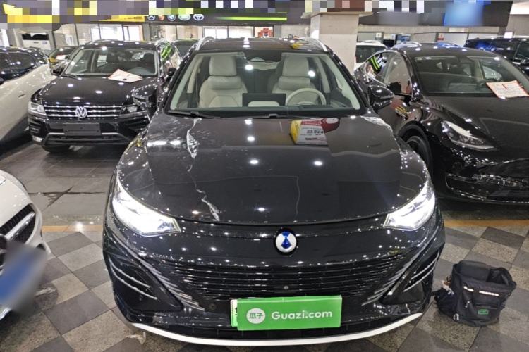 Used Denza N8 2023 Four-Wheel Drive Ultra-Hybrid Flagship Six-Seater Version Front