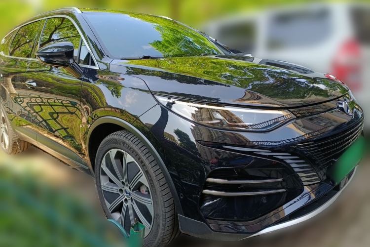 Used Denza N8 2023 Four-Wheel Drive Ultra-Hybrid Flagship Six-Seater Version Front Right 45 Deg