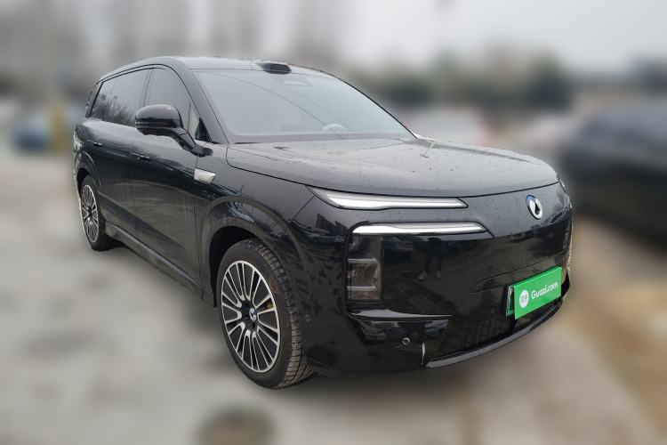 Used Denza N8 2023 Four-Wheel Drive Ultra-Hybrid Flagship Six-Seater Version Front Right 45 Deg