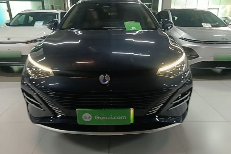 Used Denza N8 2023 Four-Wheel Drive Ultra-Hybrid Flagship Six-Seater Version Front