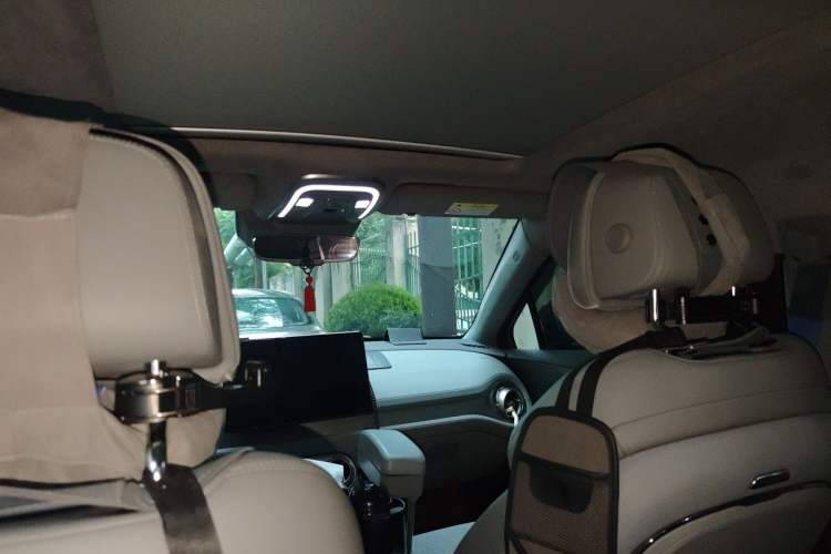Used Denza N8 2023 Four-Wheel Drive Ultra-Hybrid Flagship Six-Seater Version Headliner