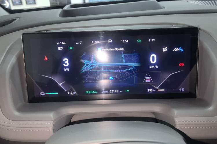 Used Denza N8 2023 Four-Wheel Drive Ultra-Hybrid Flagship Seven-Seater Version Instrument Cluster