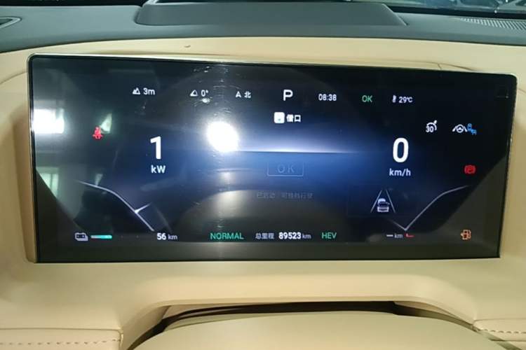 Used Denza N8 2023 Four-Wheel Drive Ultra-Hybrid Flagship Six-Seater Version Instrument Cluster
