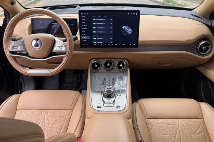 Used Denza N8 2023 Four-Wheel Drive Ultra-Hybrid Flagship Six-Seater Version Interior 3