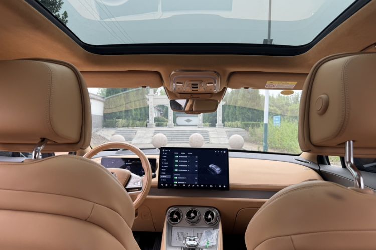 Used Denza N8 2023 Four-Wheel Drive Ultra-Hybrid Flagship Six-Seater Version Interior 4