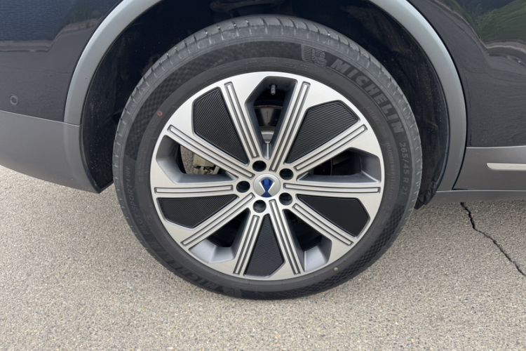 Used Denza N8 2023 Four-Wheel Drive Ultra-Hybrid Flagship Six-Seater Version Interior 6